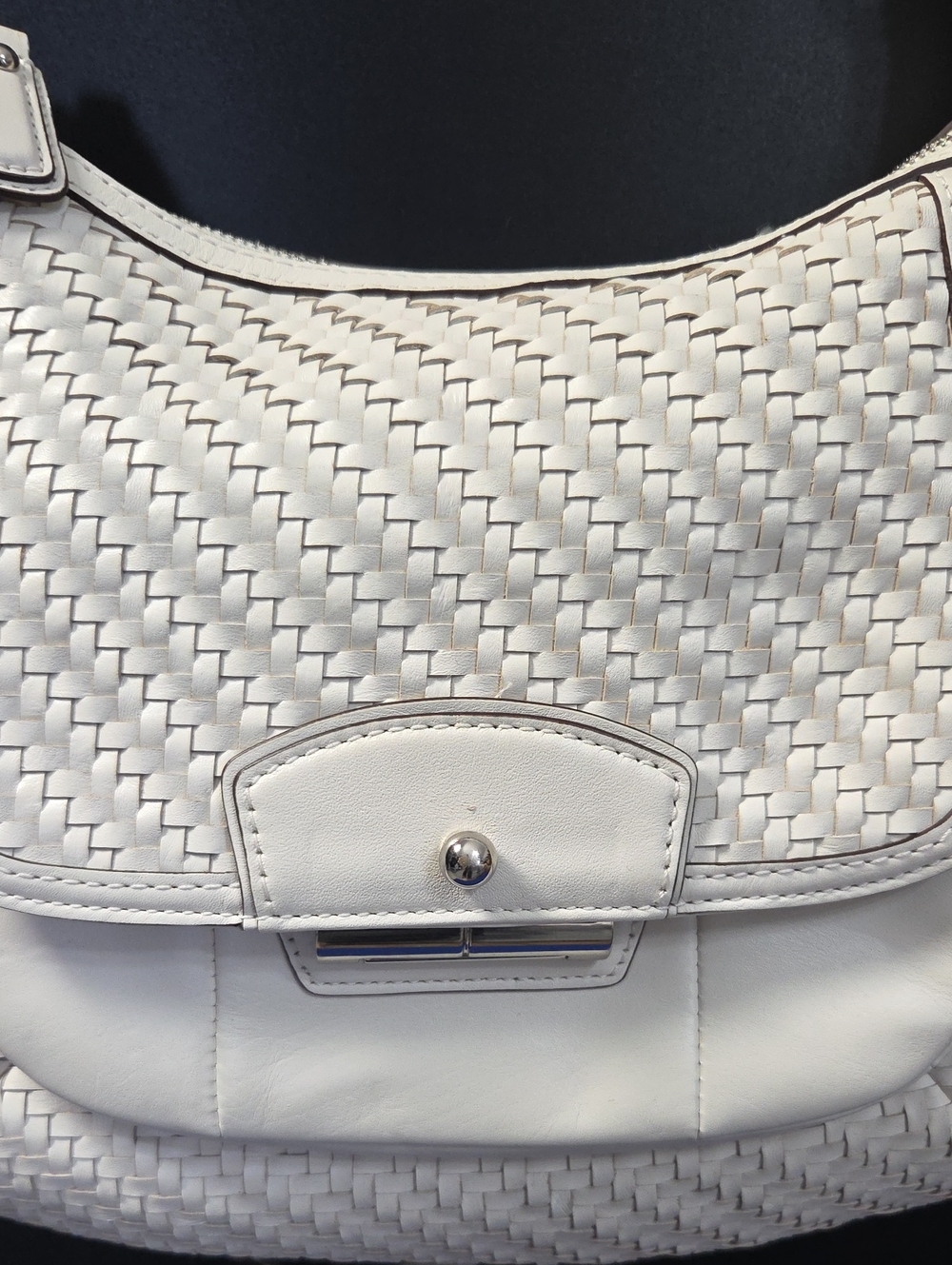 Coach Kristin Woven Leather Shoulder Bag in Cream Handbag 19314 - Picture 2 of 16